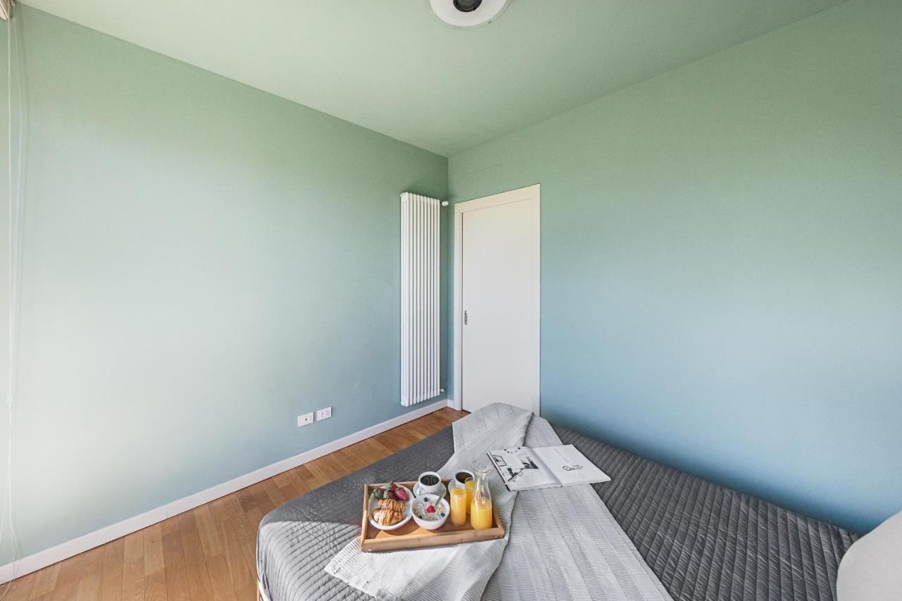 La Bouganville P1-1 Apartment By Wonderful Italy Тосколано Мадерно Екстериор снимка